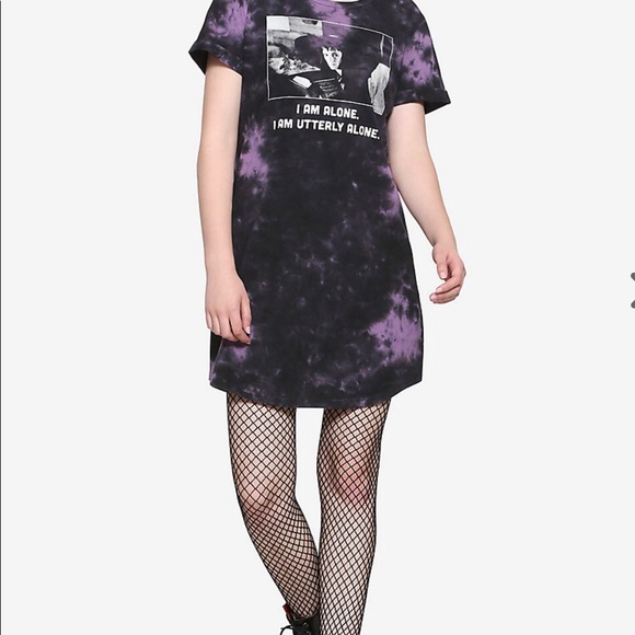 Hot Topic Dresses & Skirts - HotTopic Beetlejuice Lydia Tie Dyed T Shirt Dress